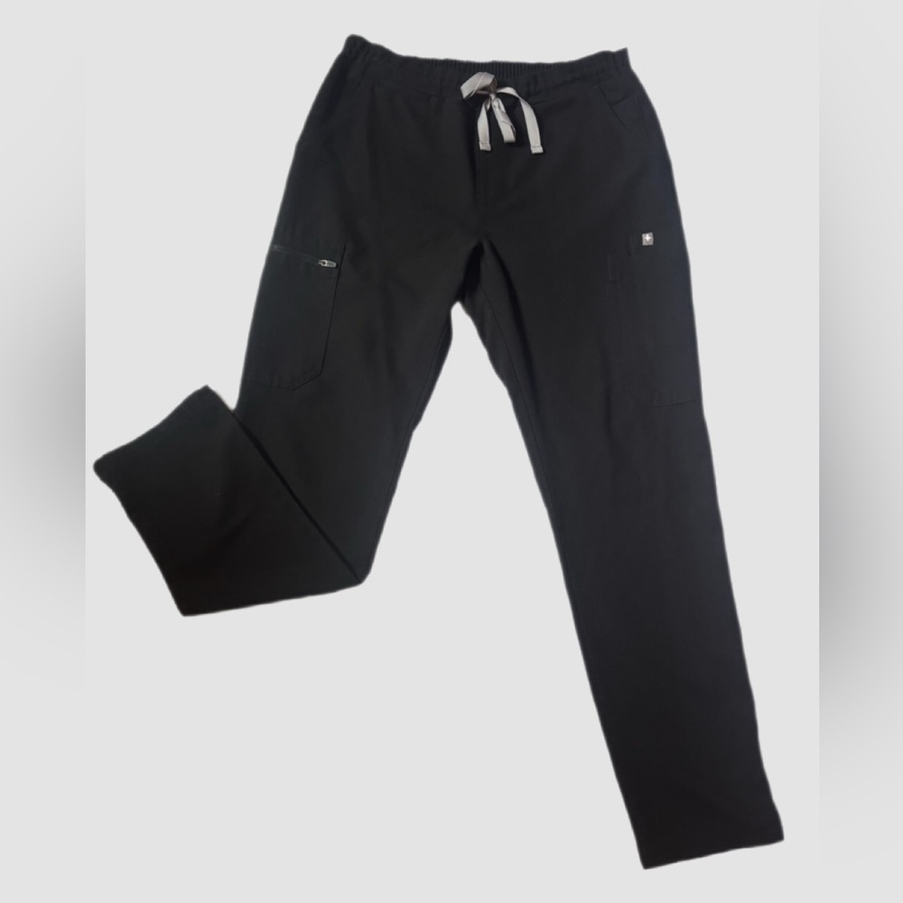 Figs Black Cargo Pants with Sleek Design
